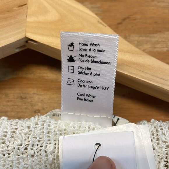 NWT L*Space womans cream knit romper - Picture 13 of 13